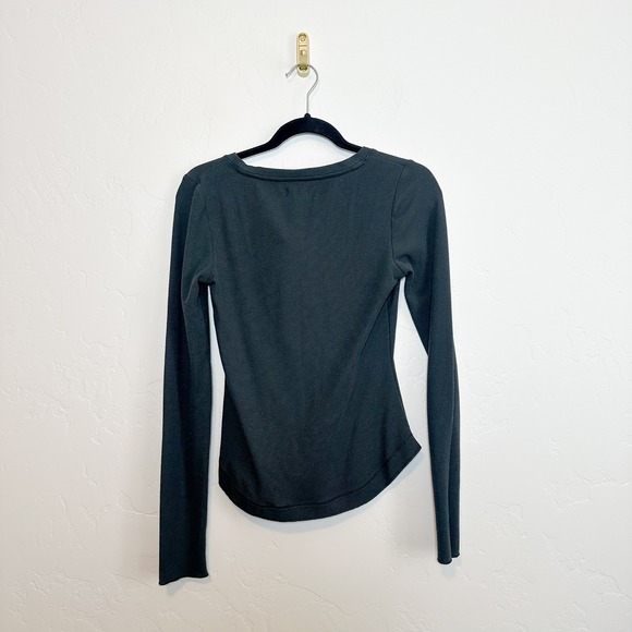 Upwest | Favorite Waffle Henley Knit Long Sleeve Top in Charcoal Grey - Picture 3 of 6